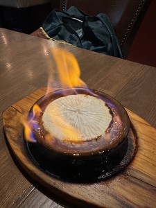 2605307